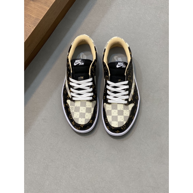 l**is V*t*n sneakers